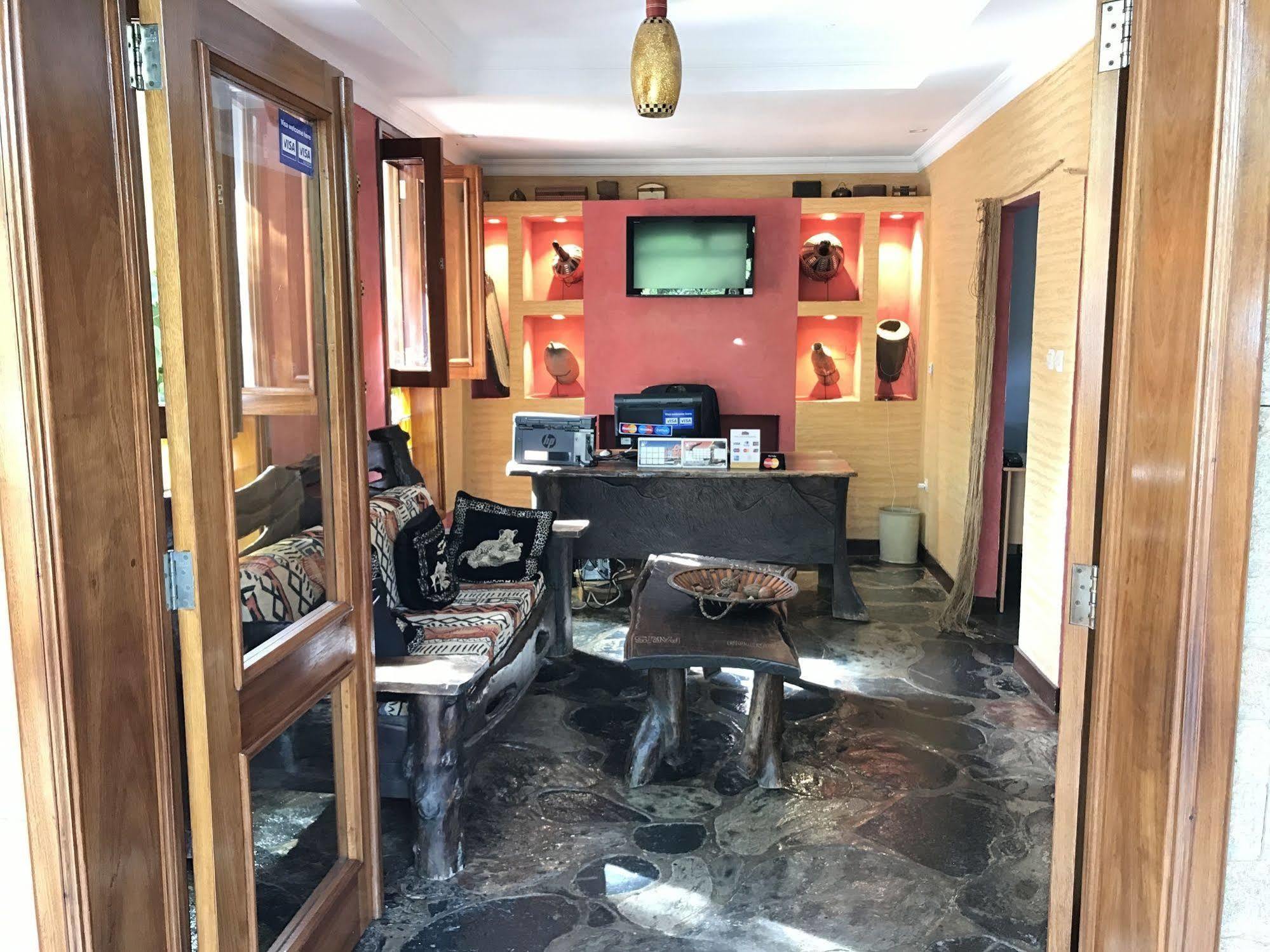 קיגאלי Inside Afrika Boutique Hotel מראה חיצוני תמונה