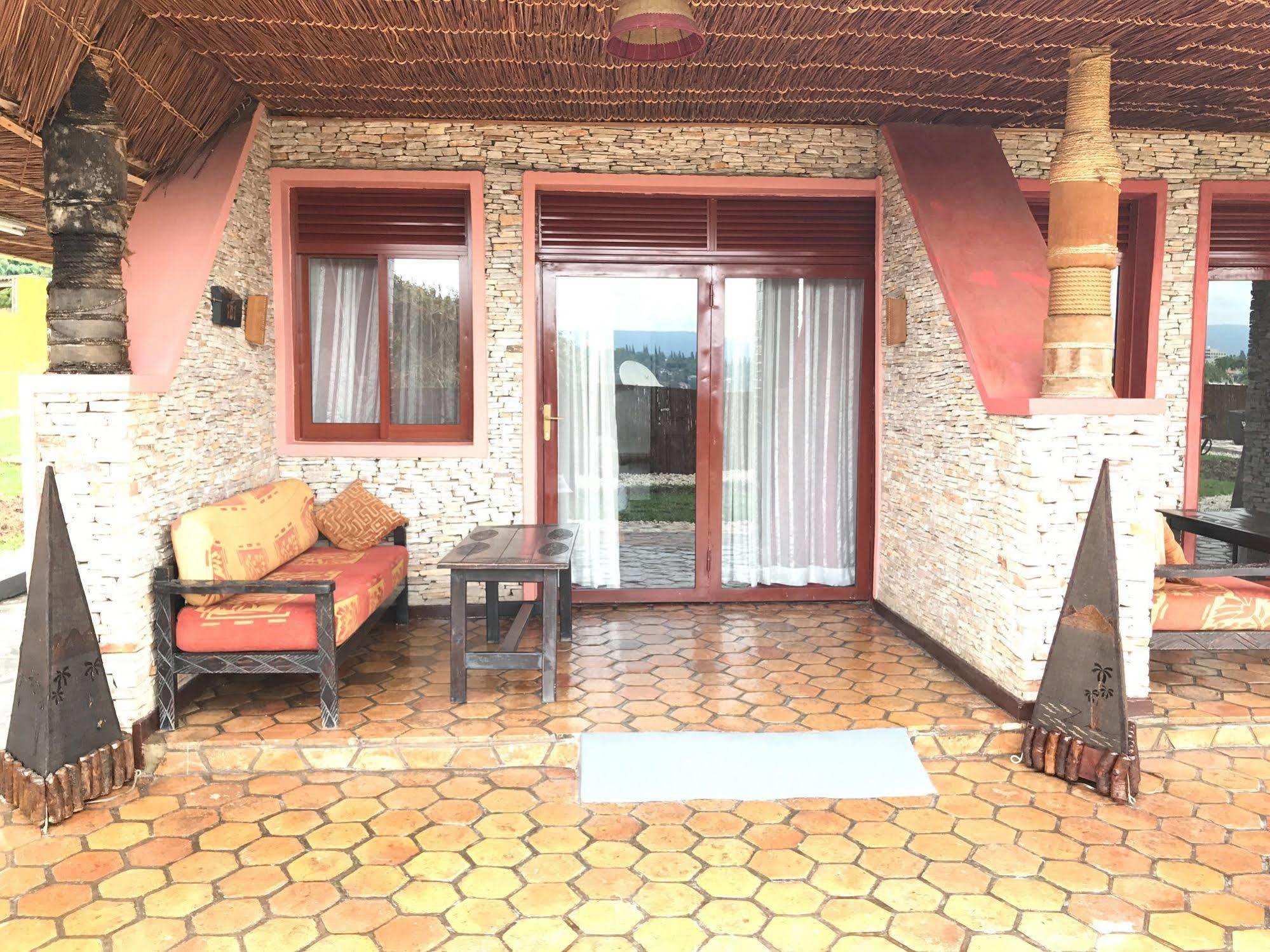 קיגאלי Inside Afrika Boutique Hotel מראה חיצוני תמונה